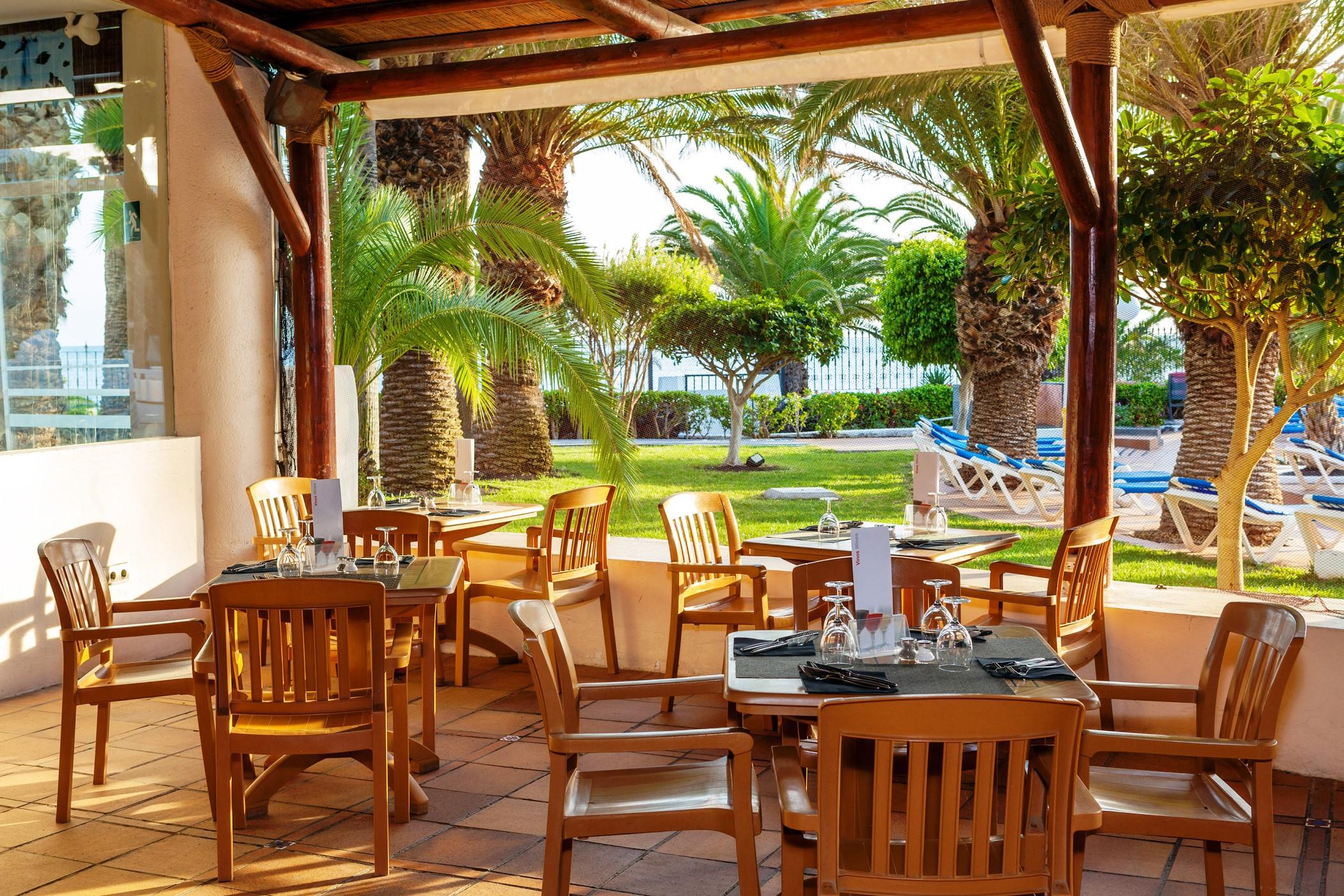 Sol Lanzarote Hotel Puerto del Carmen  Exterior photo