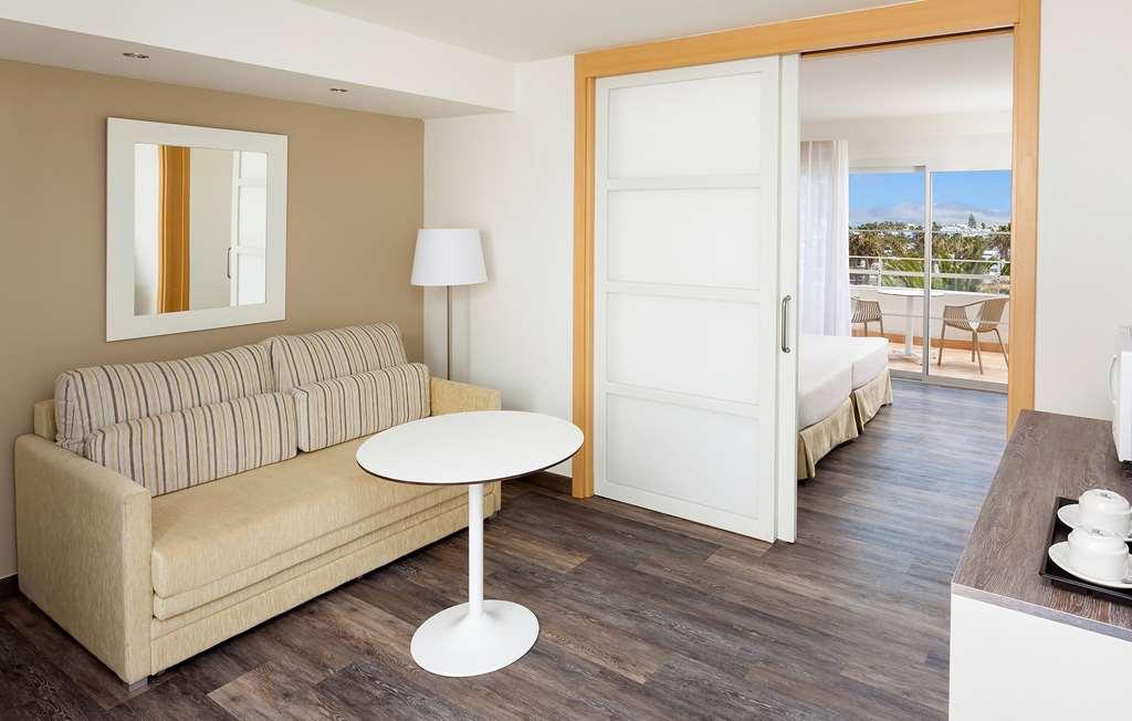 Sol Lanzarote Hotel Puerto del Carmen  Room photo